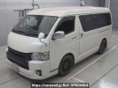 Toyota Regiusace Van TRH216K