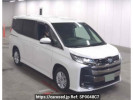 Toyota Noah ZWR95W