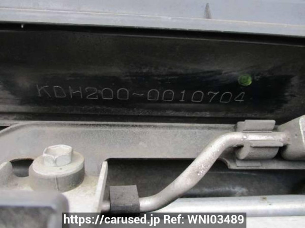 Used 2004 AT toyota regiusace-van KDH200V Image[11]