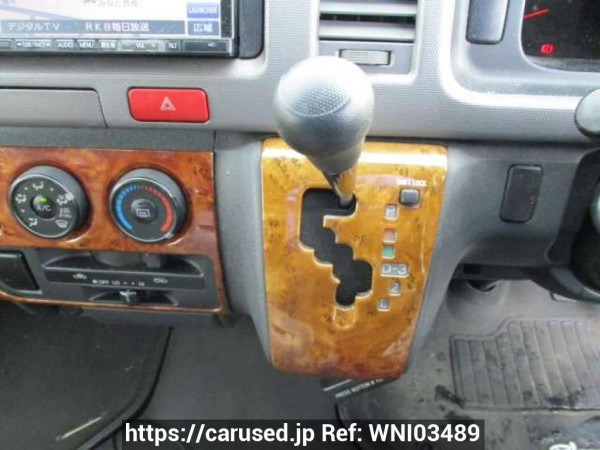 Used 2004 AT toyota regiusace-van KDH200V Image[22]