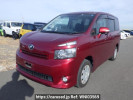 Toyota Voxy ZRR75G