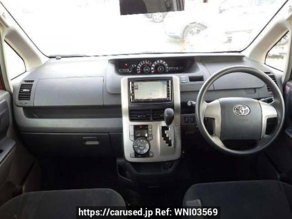 Used 2009 AT toyota voxy ZRR75G Image[13]