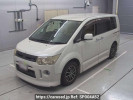 Mitsubishi Delica D5 CV5W