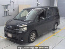 Toyota Voxy ZRR70G