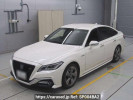 Toyota Crown Hybrid AZSH20