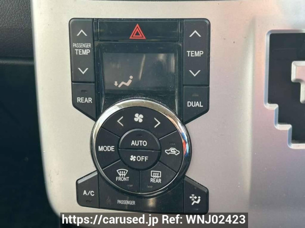 Used 2010 AT toyota voxy ZRR70W Image[26]