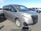 Toyota Noah ZWR80G