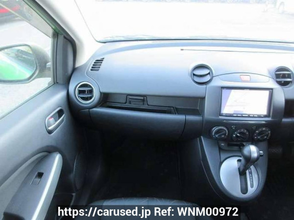 Used 2013 AT mazda demio DE3FS Image[17]