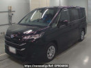 Toyota Noah ZWR90W