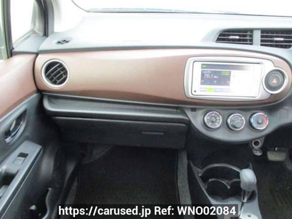 Used 2013 AT toyota vitz KSP130 Image[18]
