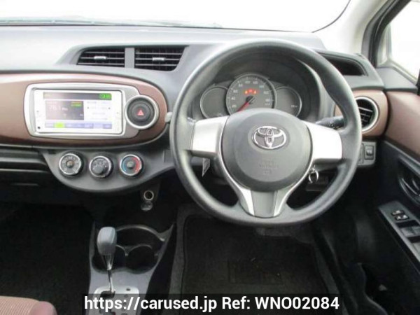Used 2013 AT toyota vitz KSP130 Image[19]
