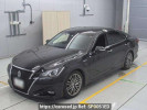 Toyota Crown Hybrid AWS211