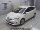 Toyota Prius alpha ZVW41W