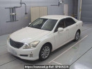 Toyota Crown GRS202