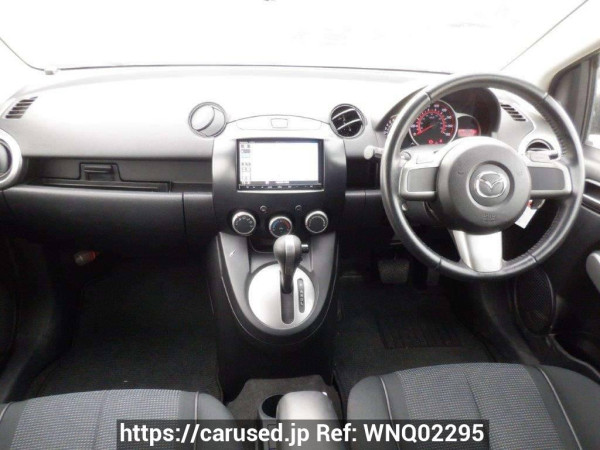 Used 2010 AT mazda demio DE5FS Image[16]