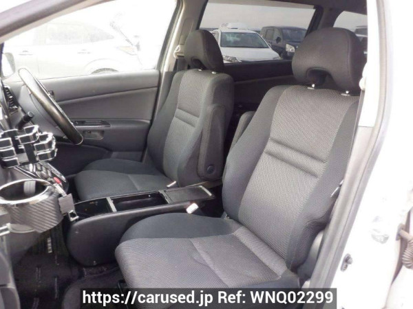 Used 2005 AT toyota wish ZNE10G Image[13]