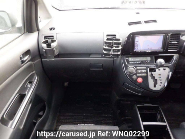Used 2005 AT toyota wish ZNE10G Image[16]