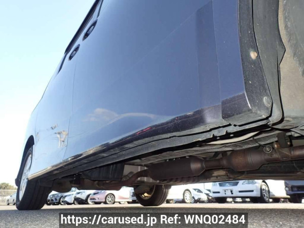 Used 2009 AT toyota voxy ZRR70W Image[38]