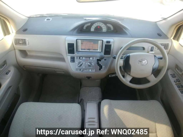 Used 2004 AT toyota raum NCZ20 Image[16]