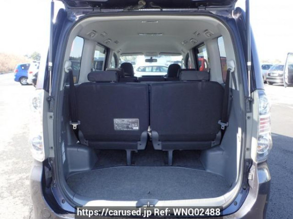Used 2009 AT toyota voxy ZRR70W Image[6]