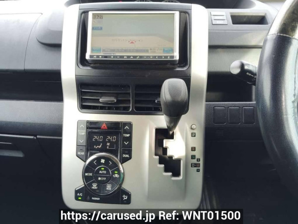Used 2010 AT toyota voxy ZRR70G Image[24]
