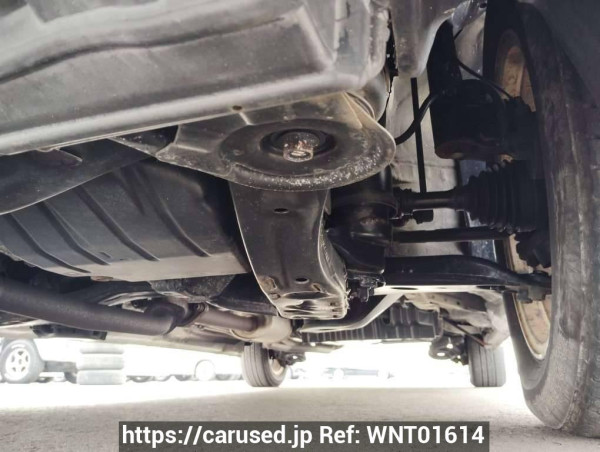 Used 2005 AT toyota alphard MNH10W Image[37]
