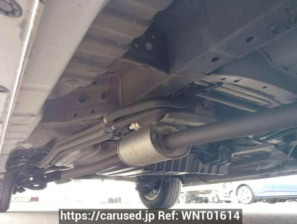 Used 2005 AT toyota alphard MNH10W Image[38]