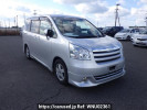 Toyota Noah ZRR70G