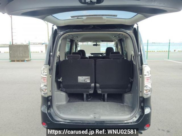 Used 2009 AT toyota voxy ZRR70G Image[8]