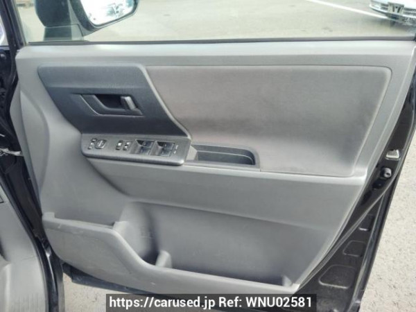 Used 2009 AT toyota voxy ZRR70G Image[18]