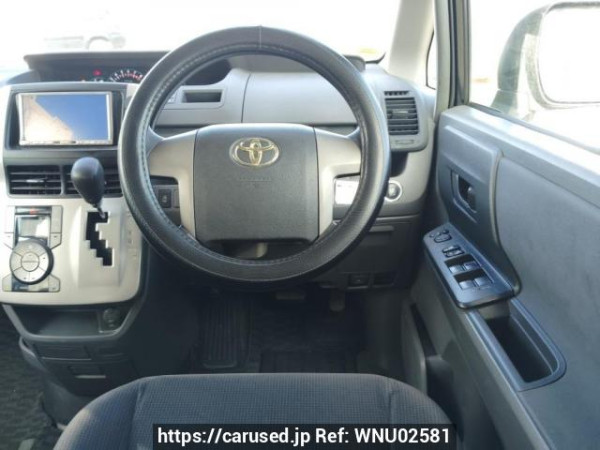 Used 2009 AT toyota voxy ZRR70G Image[20]