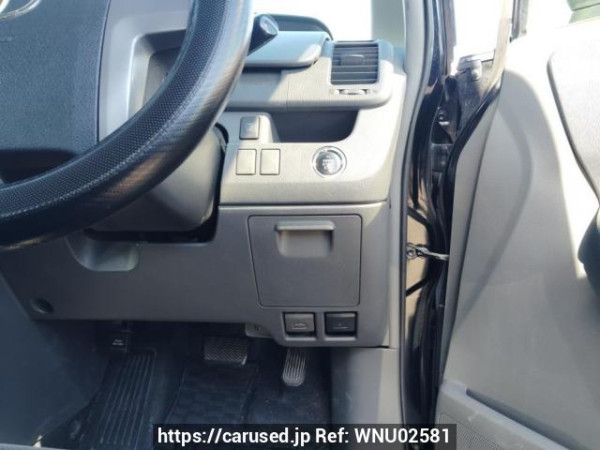Used 2009 AT toyota voxy ZRR70G Image[28]