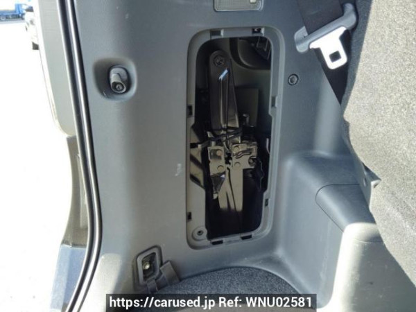 Used 2009 AT toyota voxy ZRR70G Image[47]