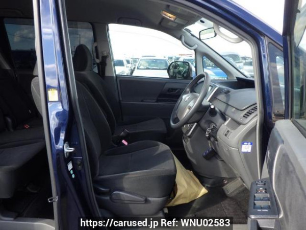 Used 2009 AT toyota voxy ZRR70G Image[21]