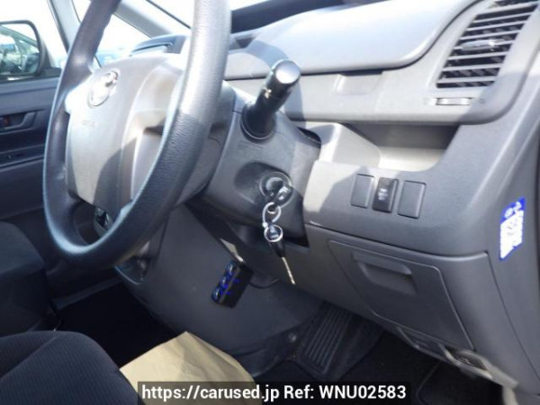 Used 2009 AT toyota voxy ZRR70G Image[33]