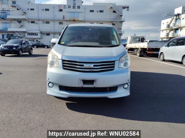 Buy Used 2012 Toyota Noah ZRR70G (WNU02584) | Japanese Used