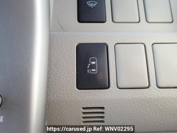Used 2007 AT toyota noah ZRR70G Image[25]