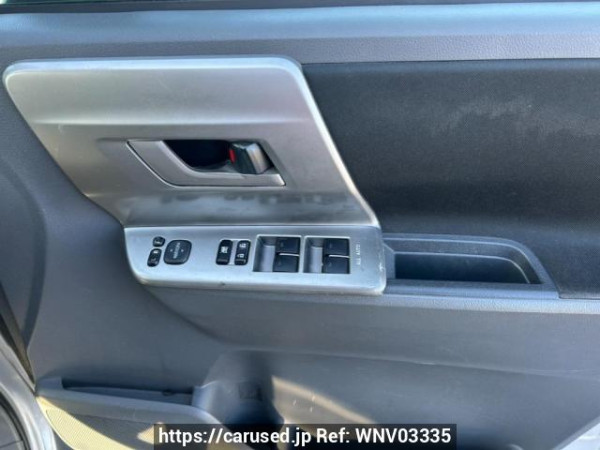 Used 2007 AT toyota voxy ZRR70W Image[18]