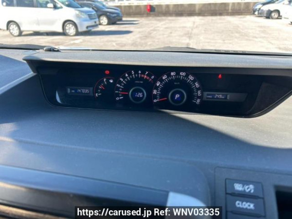 Used 2007 AT toyota voxy ZRR70W Image[30]