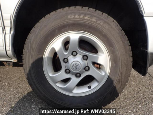 Used 1997 AT toyota regius-wagon RCH47W Image[22]