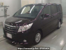 Toyota Noah ZRR80G