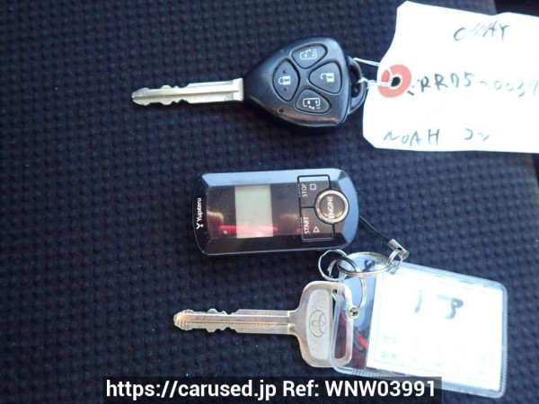 Used 2009 AT toyota noah ZRR75G Image[39]