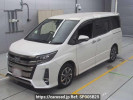 Toyota Noah ZRR80W