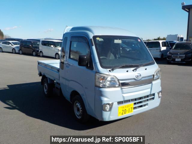 Daihatsu Hijet Truck 2017 from Japan