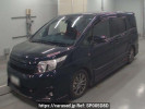 Toyota Noah ZRR80W