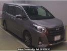 Toyota Noah ZWR80W