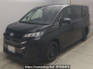 Toyota Noah ZWR90W