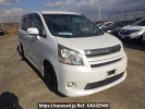 Toyota Noah ZRR70W