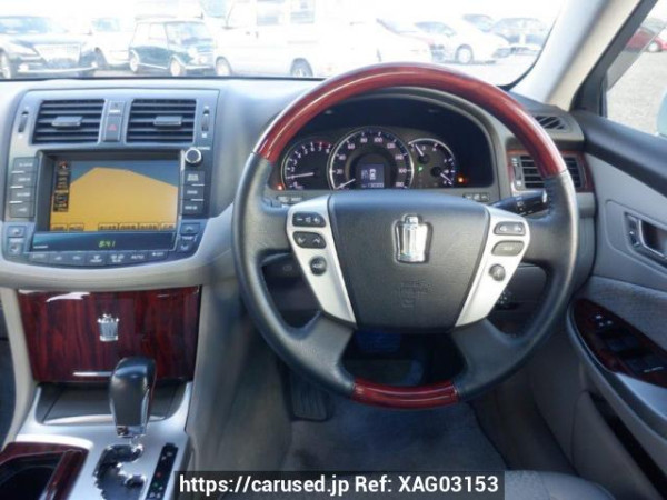 Used 2010 AT toyota crown GRS200 Image[18]
