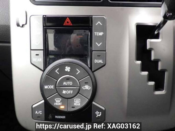 Used 2010 AT toyota voxy ZRR70G Image[23]